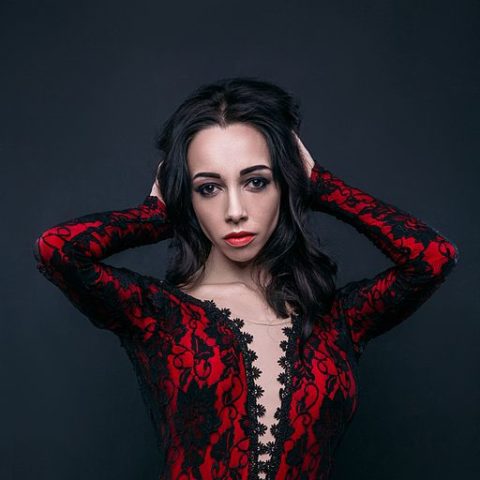 Catherine Kuhar